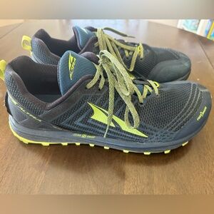 GUC Men’s Altra TIMP 1.5 Size 14 blue/ lime green